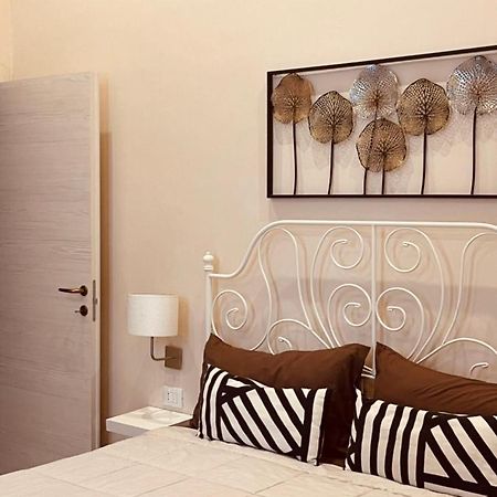 B&B Meliora Rooms Avola Eksteriør billede
