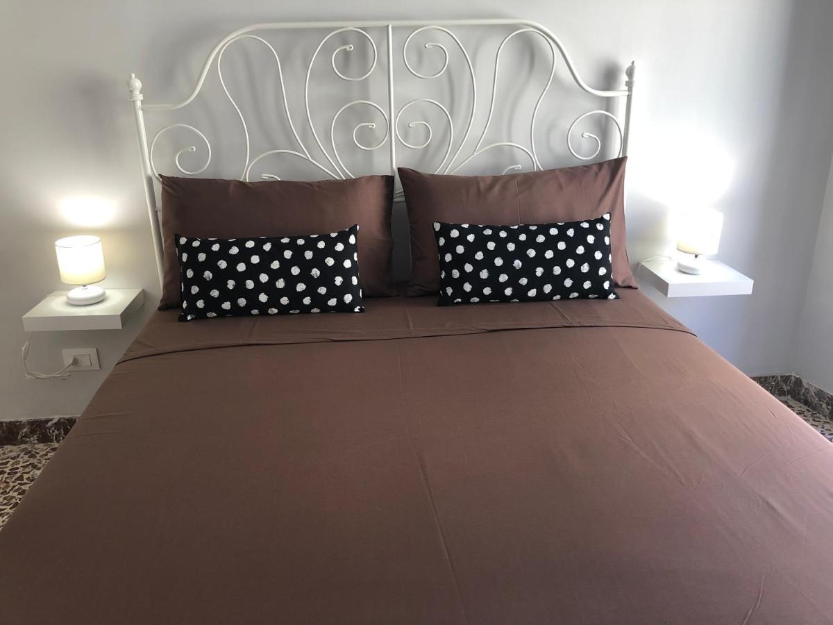 B&B Meliora Rooms Avola Eksteriør billede
