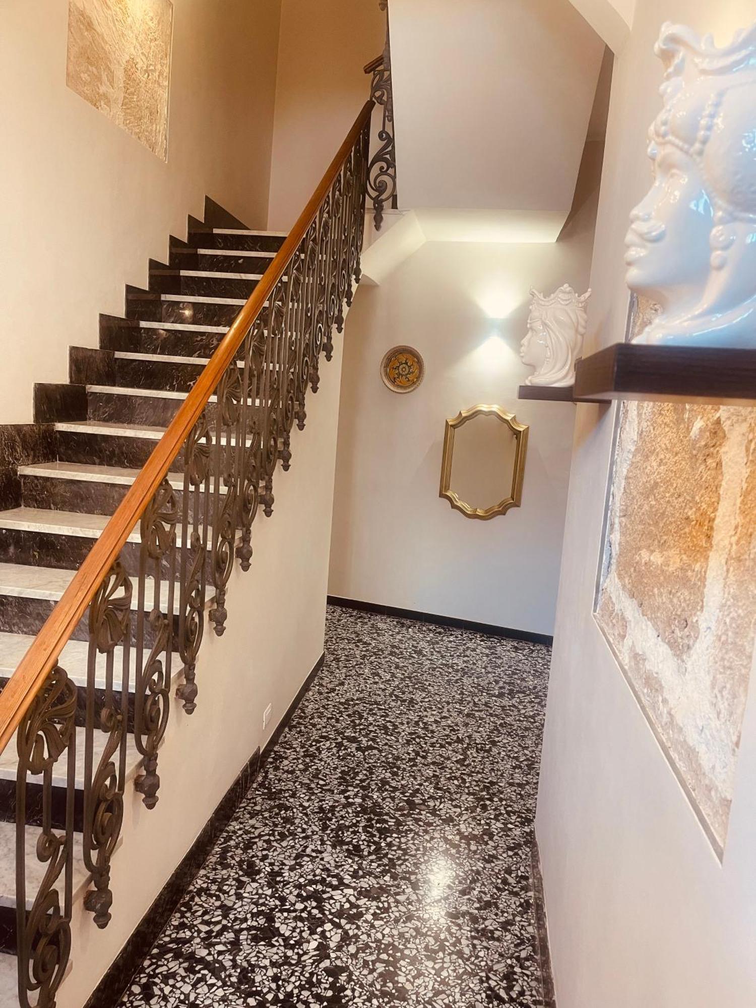 B&B Meliora Rooms Avola Eksteriør billede